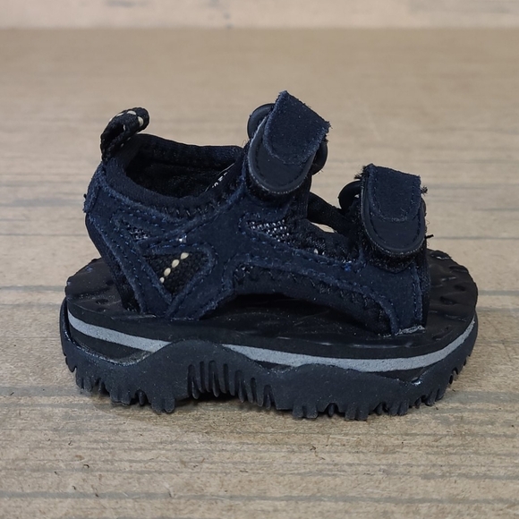 Cherokee Kids Infant Sandals - Picture 3 of 10